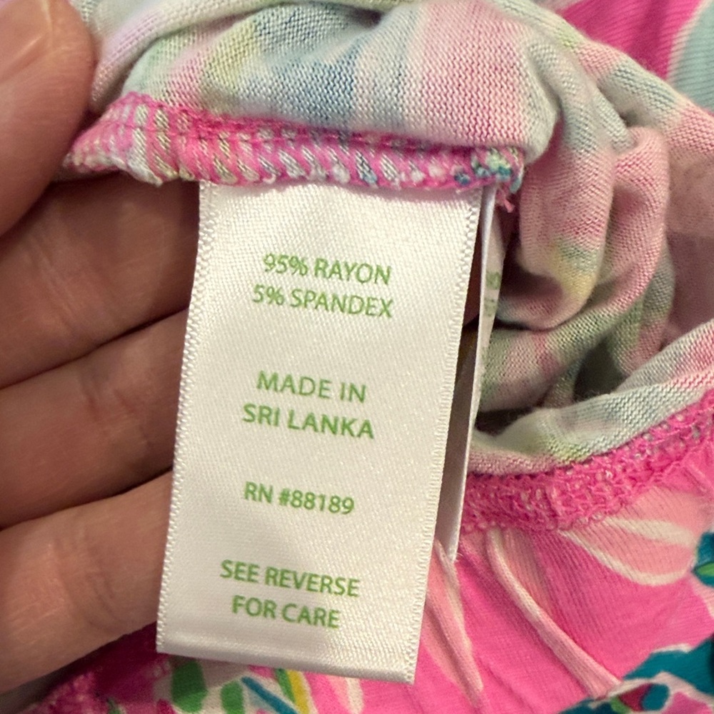 Lilly Pulitzer Pink Tropical pajamas - Picture 4 of 5